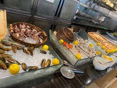 -圣丰索菲特·2 On 988 Café 自助餐厅