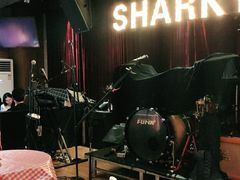 -鲨鱼美式餐厅酒吧Sharky