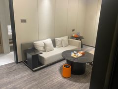 -雲宜贵宾舍酒店(深圳龙东地铁站店)