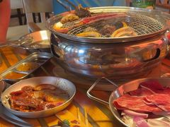 -叽叽扎扎烤肉场(生态城万达店)