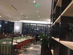 -港丽餐厅(高德置地店)