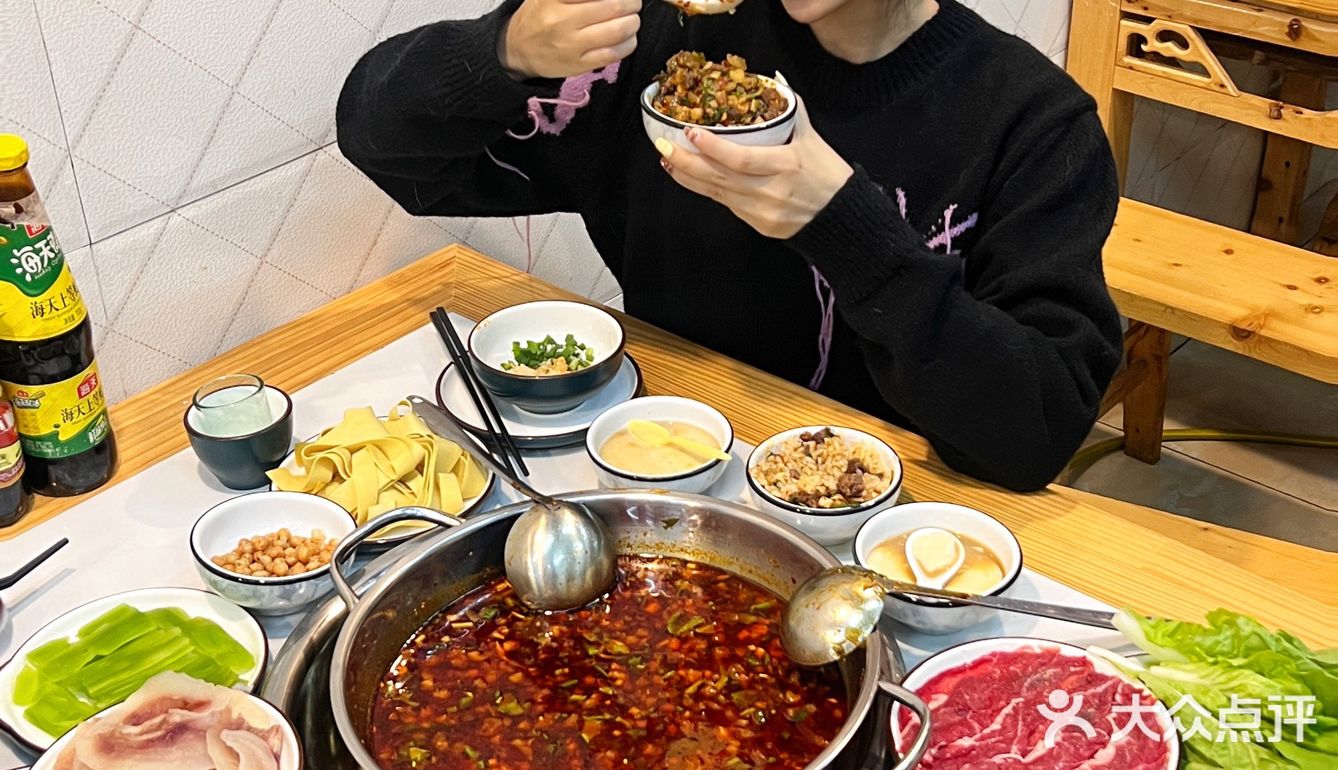 中沅广场！渣渣牛肉好吃哭了[流泪]