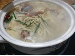 -骨捞专家·金华砂锅(西田城购物中心店)
