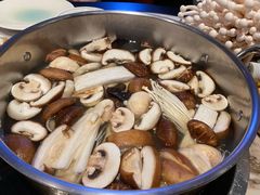 -斯普汇生蚝牛排馆(中骏世界城店)