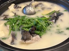 浓汤鱼头-老淳安—伴山伴湖(千岛湖开元度假村店)
