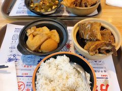 -万和春排骨砂锅米饭(新业广场店)