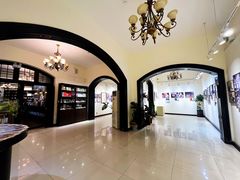 -良友书坊(安徽路店)