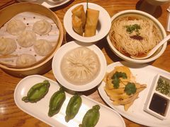 鲜肉小笼-苏小柳手工点心(人民广场分院)