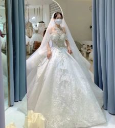 -Color卡诺婚纱礼服馆(南京严选店)