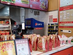 -塔斯汀中国汉堡(白云京溪地铁站店)