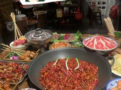 -萍姐火锅·公路夜市(武汉首店)