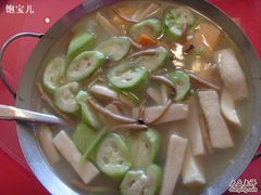 菌菇丝瓜褒-万柳阁小馆·花园餐厅(龙潭湖店)