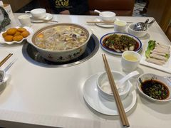 -土连锅·现熬养生汤锅(梁家巷店)