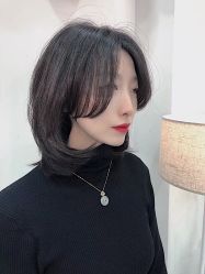 -银星女王公园发型艺术沙龙
