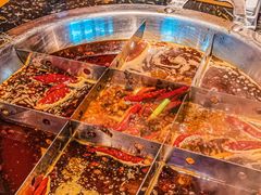-憨孃孃·重庆老火锅(红山黑金店)