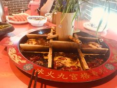 -巴九门老火锅(来福士打望店)
