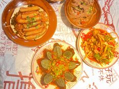 -耙吉吉川味小酒馆(本地人回头店)
