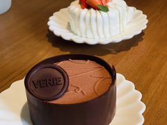 -VERIE BAKEHOUSE