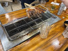 -哈尔滨小酒馆·鲜肉现穿自助烧烤(康新花园店)