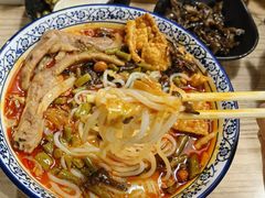 -亚皆老街南宁老友粉·米粉(印象城店)