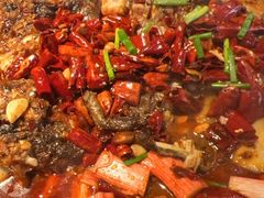 -鸣记脆皮烤鱼·海鲜烤鱼(三八广场店)