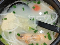 -苗乡米线(建军路店)