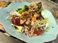 瘦身牛油果藜麦沙拉-Wei菋·Le Bistrot