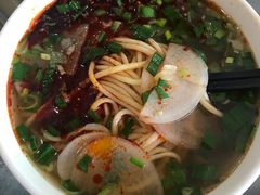 -吾穆勒蓬灰牛肉面·清真(北滨河中路店)