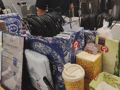 -霸王茶姬(上海静安大悦城店)