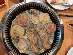 -汉丽轩韩式自助烤肉(大学城龙湖U城天街A馆店)