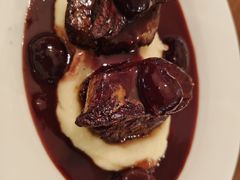-羽深肉铺 Steak & Wine