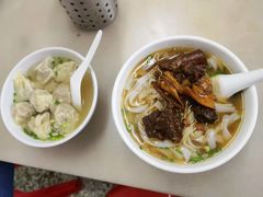 牛腩粉-海幢瑞芳饮食店