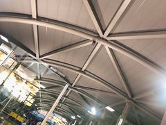 -关西国际机场直营免税店