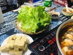 -弘烨 贵州酸汤 鱼火锅(东财店)