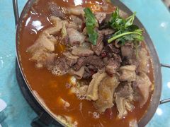 -鹤乡东北菜(崮山路店)