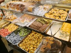 -宏发红西饼屋(天津路店)