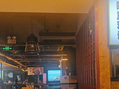 -喝丢一只鞋海鲜烧烤·海肠捞饭(东关街店)