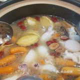 鮑魚鷄煲