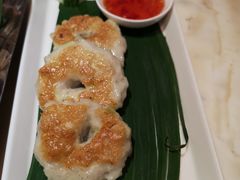 香煎墨鱼饼-星洲小聚·东南亚菜(中航城君尚店)