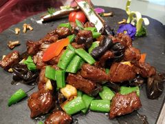 黑椒蒜片雪花牛肉粒-泛太平洋大酒店·海天楼中餐厅·粤菜