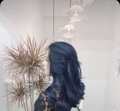 -朗峰专业美发沙龙