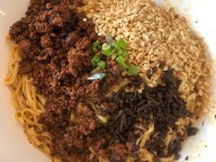 宜宾燃面-何必是家面馆 HB noodles&coffee