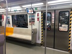-白石桥南(地铁站)