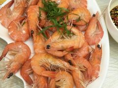 -覃记海鲜美食餐厅