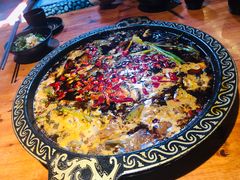 -三道苗苗鱼·美蛙黄辣丁(八里店)