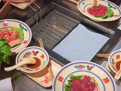 -张牌牌·东北烤肉小吃市集(金楠天街店)