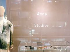 -Acne Studios(芮欧百货店)