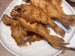 -小船渔村•大连菜•大连焖鱼(黄河路店)