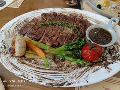 -Mark&Mars Restaurant