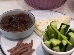 -巧克力渔家.小船海鲜胶东菜(万平口店)